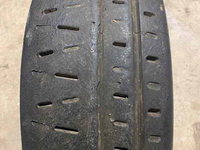 Pirelli 16 pouces 1