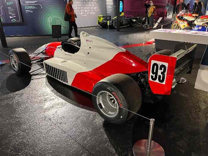 Reynard 92D F3000 1