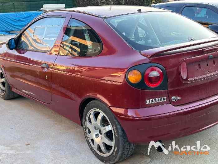 MÉGANE F2000 14 – photo 6 sur 6