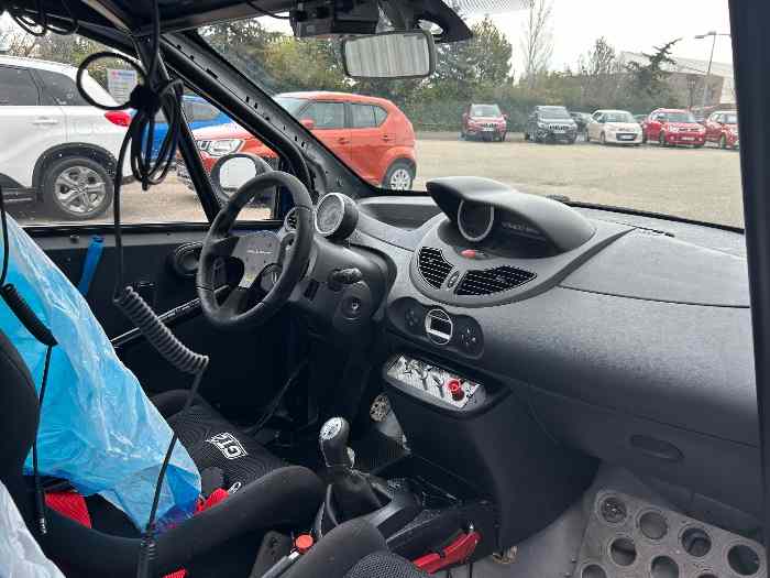 Renault Twingo R1 Phase II Caisse Sonas 3