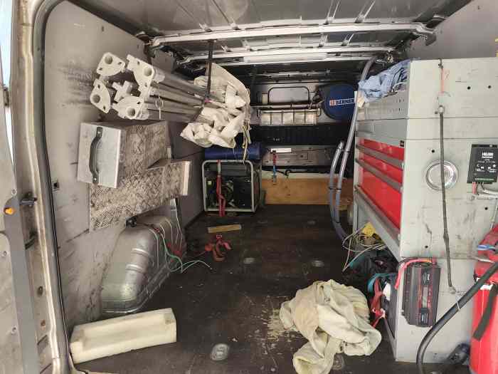 Ford transit 1