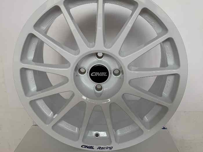 Jante Ford Fiesta ST MK8 8x18 Cinel Racing Turismo 0