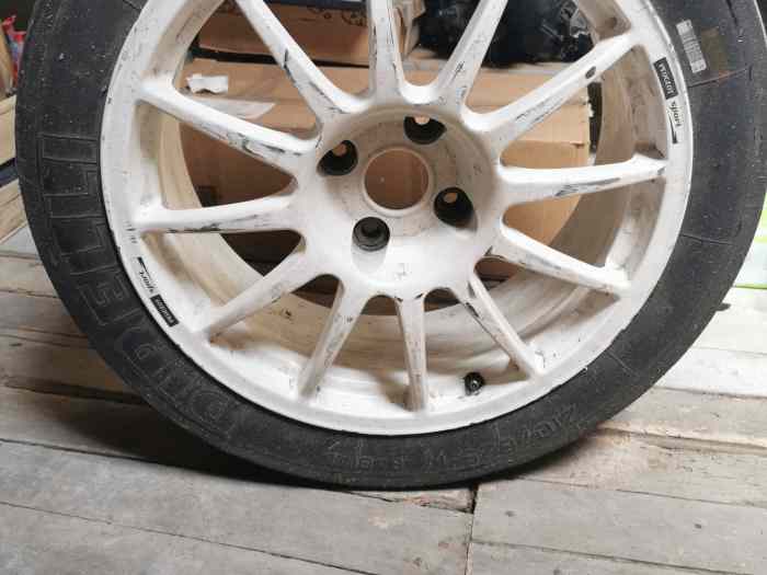 Jante Peugeot Sport 17