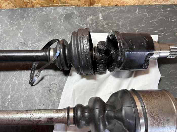 Cardans SADEV Clio 2 RS Boîte crabot ST66 2