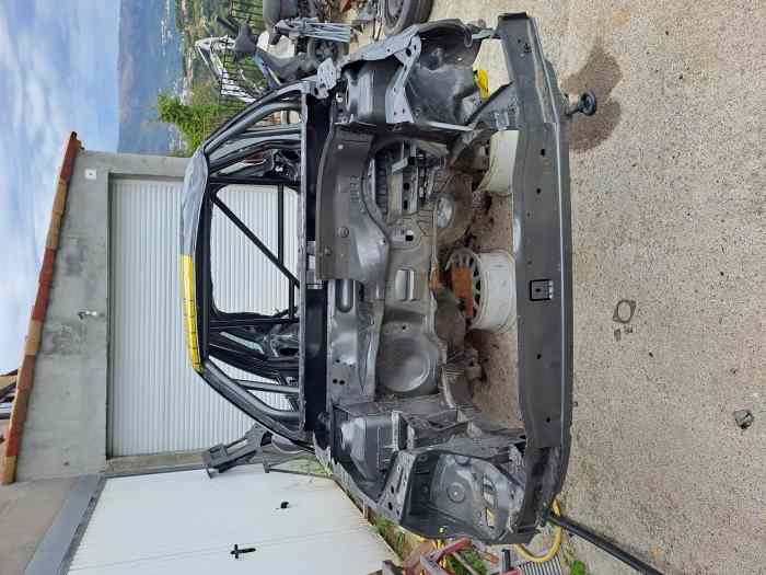 Caisse clio n3 arceau matter 1