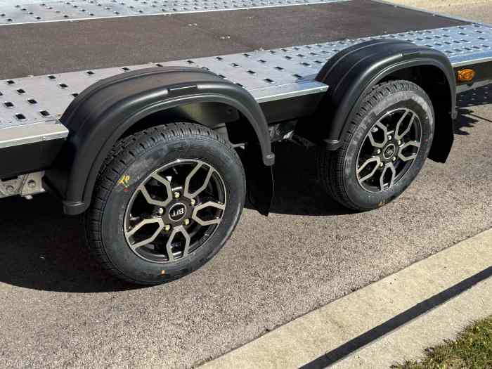 NOUVELLE BRIAN JAMES A-TRANSPORTER A4 4.0m X 1.90m 2700 kg / REMORQUE NEUVE / PLATEAU PORTE AUTO / JANTES ALU / OPTIONS TREUIL / OPTION BASCULEMENT HYDRAULIQUE : MODELE 2025 /... 5