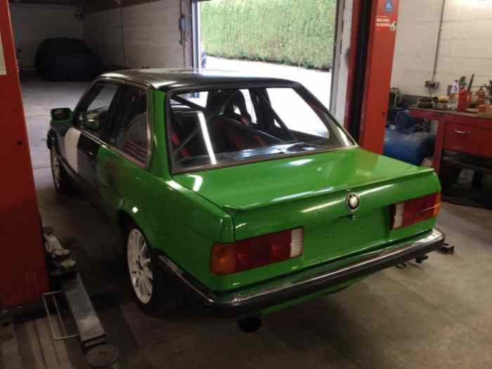Bmw e30 325i fasse 1 année 1986 rallye 3