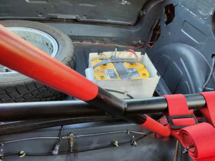 Peugeot 205 1,9L GTI f2000 4