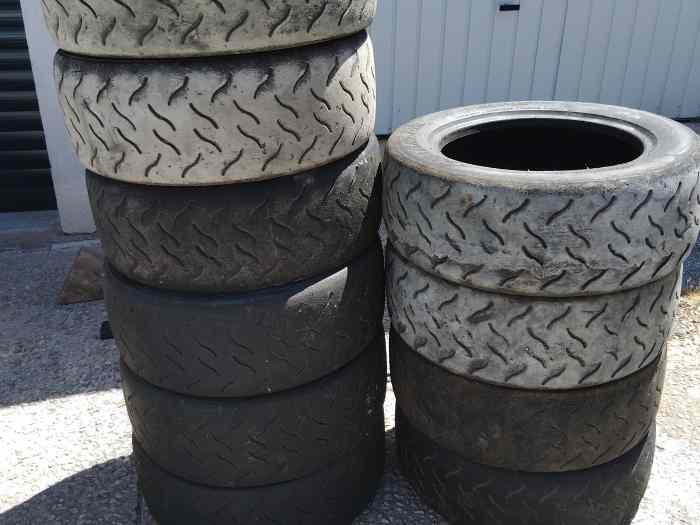 Lot pneus 13