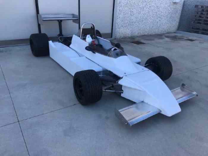 F2 March 792 chassis roulant 4