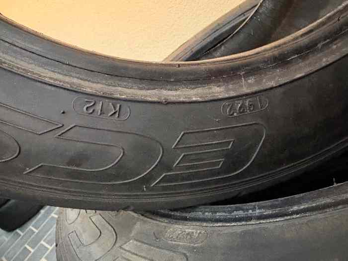 4 pneus KUMHO ECSTA TW02 K12 15 pouces 4