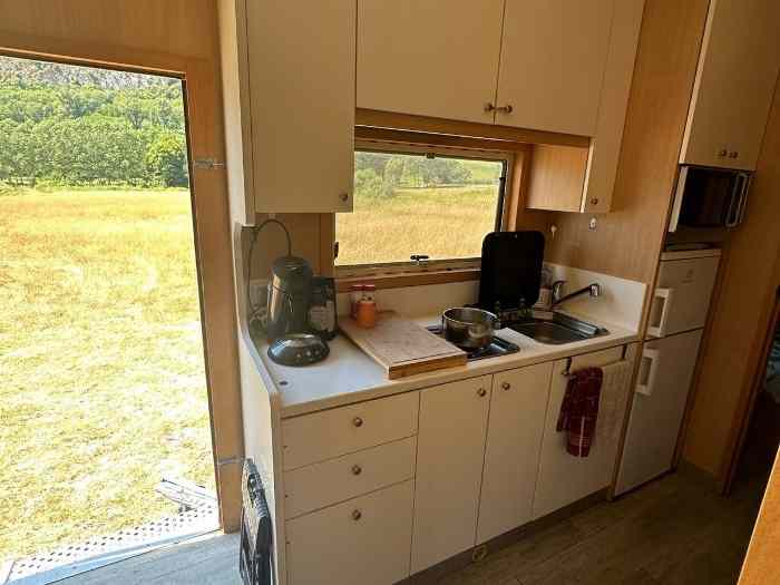 SEMI REMORQUE 6 places avec Atelier + Motohome 3