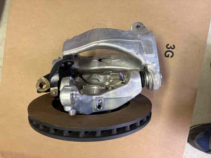 RENAULT CLIO 3 RS DEMI AVNT GAUCHE + DROIT NEUF 2