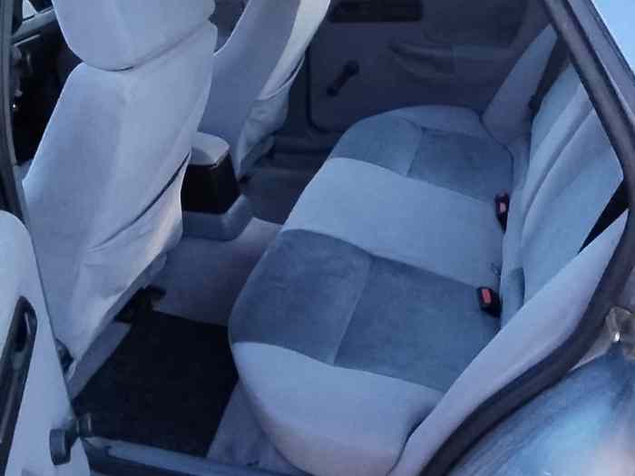 Vendo Ford Sierra RS Cosworth 3