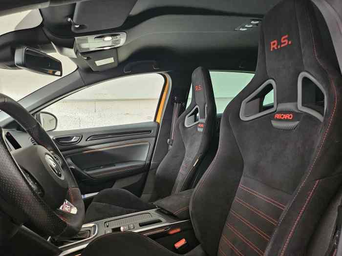 MEGANE 4 RS TROPHY 2