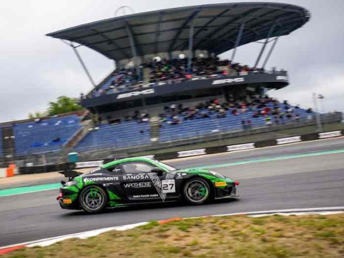 Porsche 718 Cayman GT4 RS ClubSport 2025 4