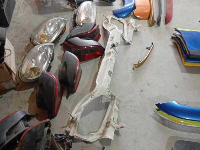 Lot carrosserie saxo vts 1