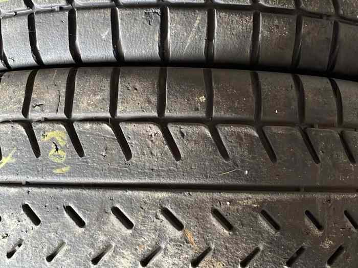 2x Michelin P01 - 17 pouces