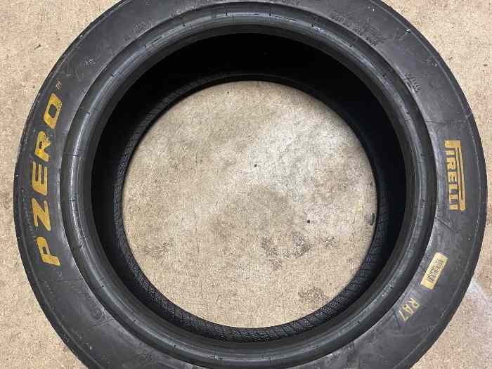 Pirelli 16 pouces