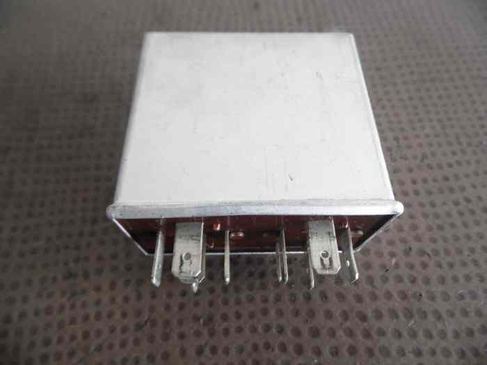 RELAIS 94461510403 DOUBLE MOTOVENTILATEUR PORSCHE 944 4