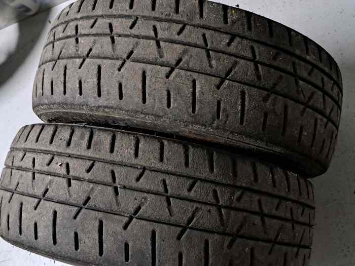 Pneu hankook T53 T33 15 pouces 0