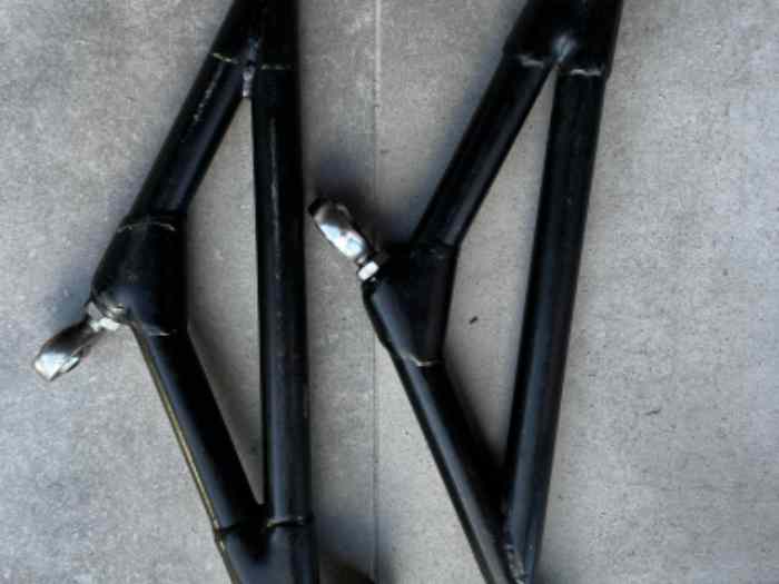 Triangles 106 / Saxo 1