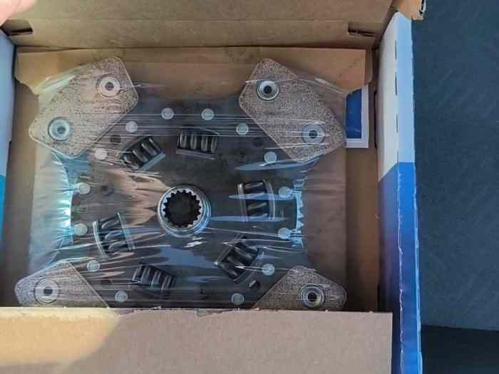 Disque embrayage 4 patins Sachs boîte MA