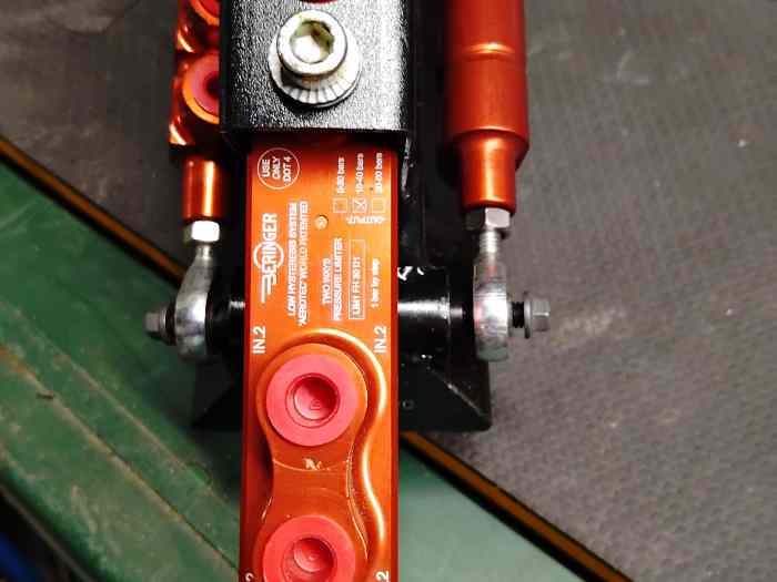 Frein a main Renault sport clio 2 RS neuf 3