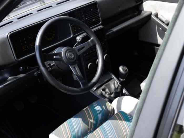 Lancia Delta HF Integrale 16v Stradale 4