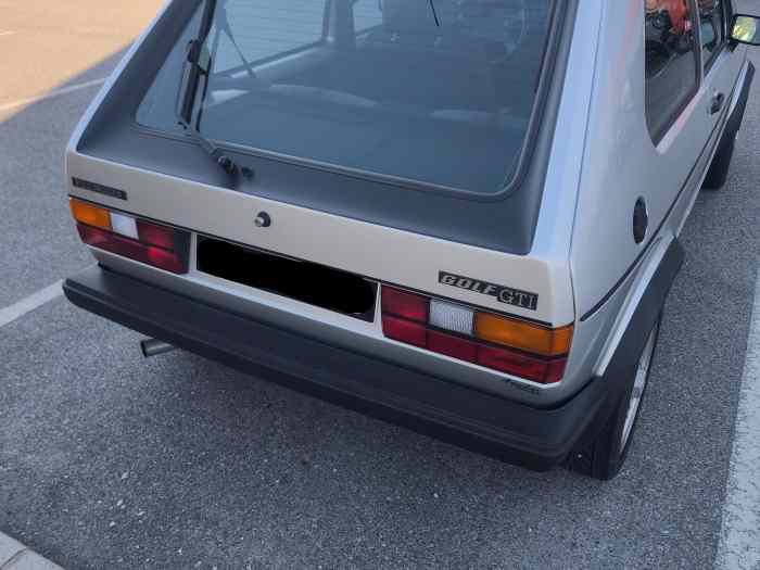 VOLKSWAGEN GOLF 1 GTI 1800 2