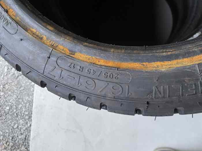 Michelin NA00 neige, clouté, maxi clou 5