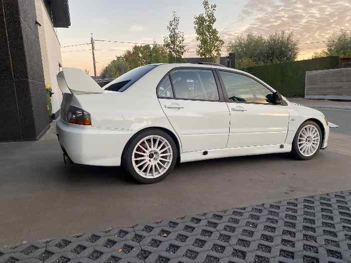 Mitsubishi evo 9 rally race course de cote 2