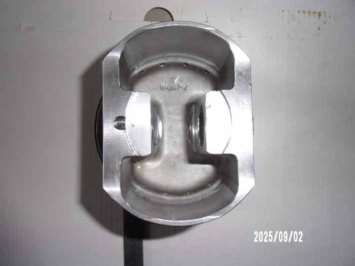 cherche piston 2