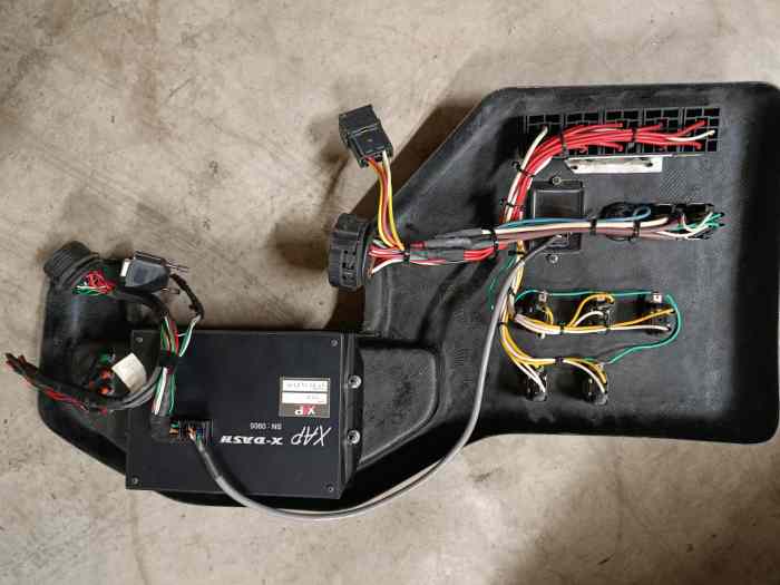 Dash boîtier faisceau DTA 106 2