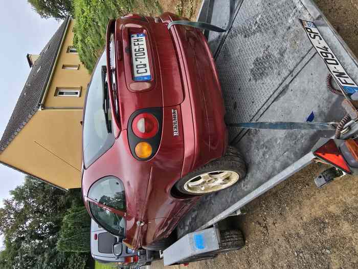 Caisse megane 1 1