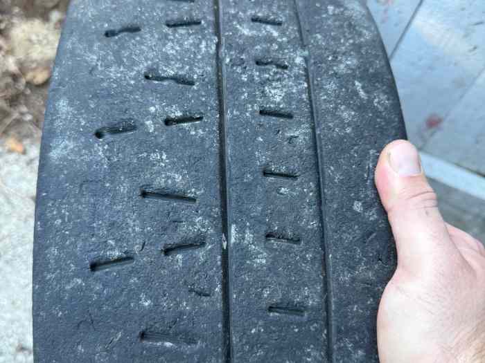 Pneu pirelli RA5 2