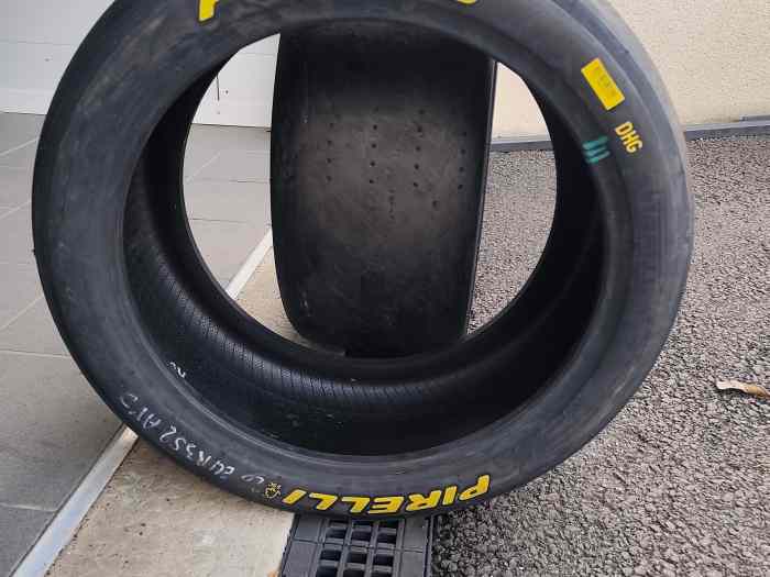 PNEUS PIRELLI 260X650X18
