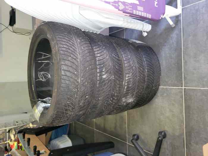Pneu Michelin pilot alpin 5 en 225/50 R18 9ov 2
