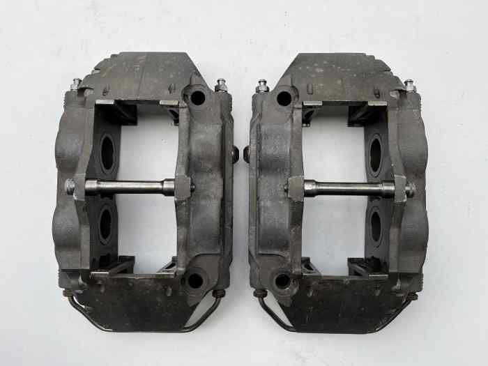 2 ETRIERS ALCON 4 PISTONS 2