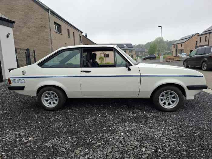 FORD ESCORT RS2000 0