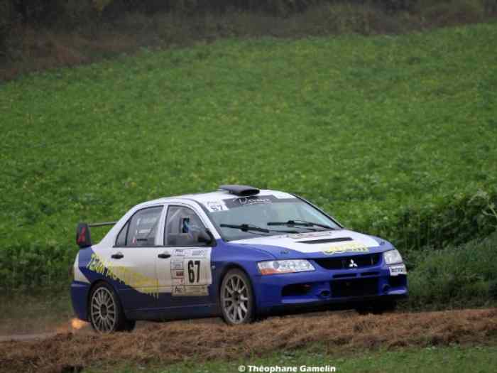 Vends ou échange Mitsubishi Evo 9 r4