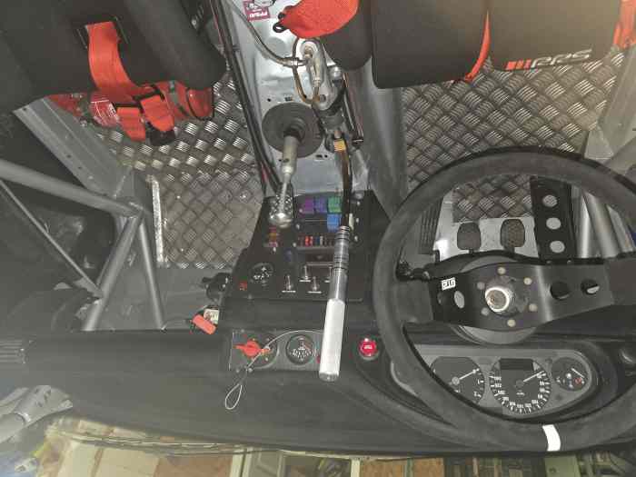 BMW compact f2014 2