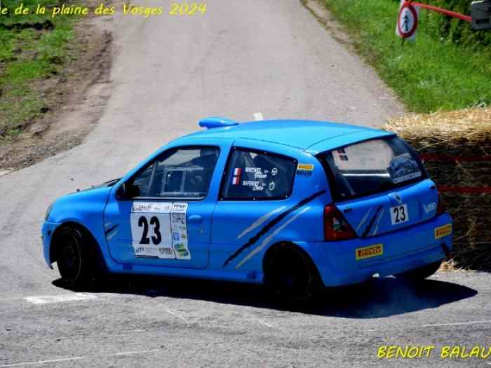 CLIO 2 RS MAXI F2014 1