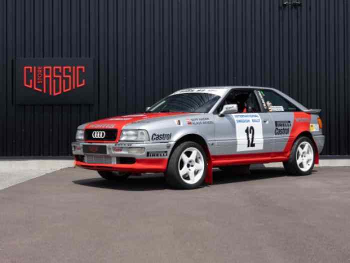 AUDI S2 Coupé