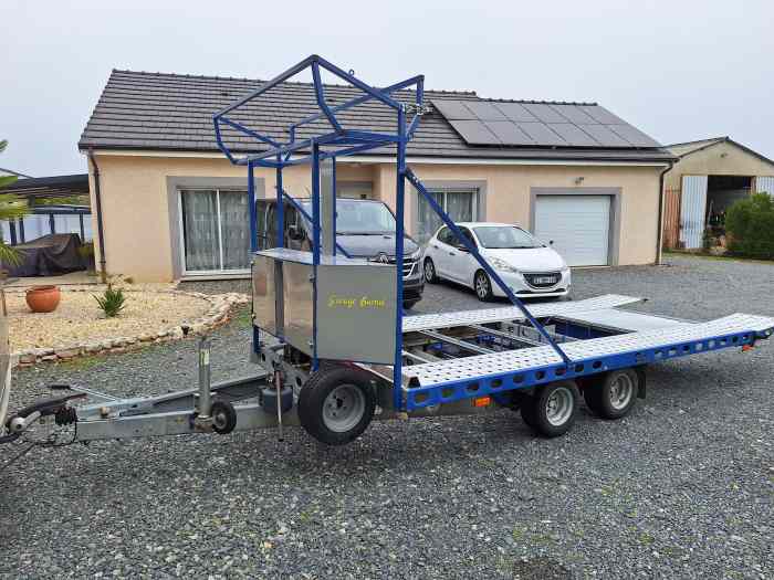 Remorque double essieux
