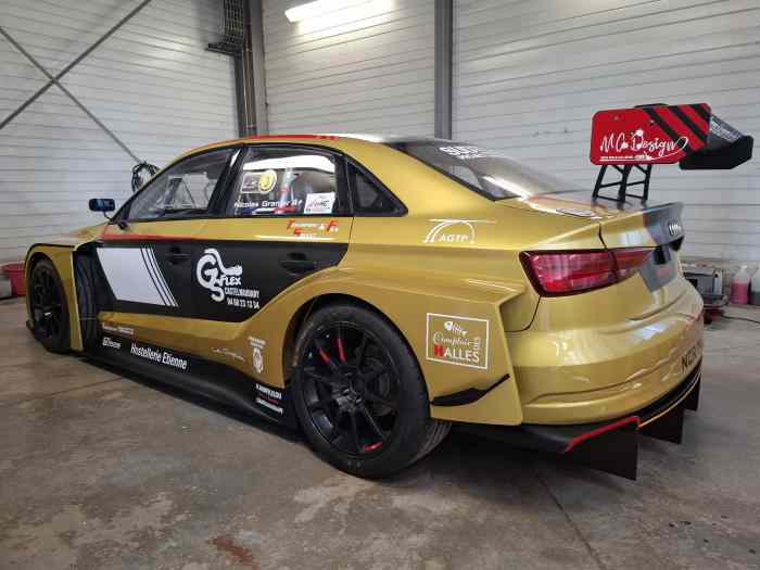 Audi RS3 LMS tcr 3