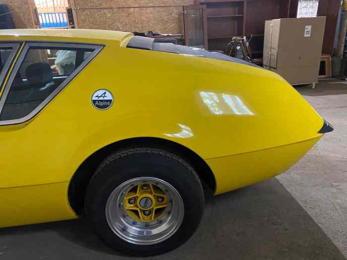 Renault Alpine A310 orig 4 Zylinder 150PS Weber Nr. 410 / 658 3