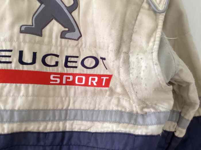 Combinaison Peugeot sport 4