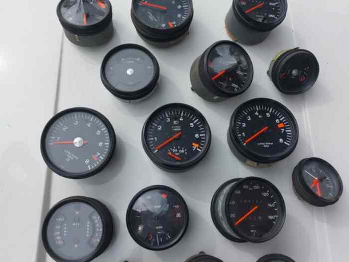 Lot de compteur Porsche 0