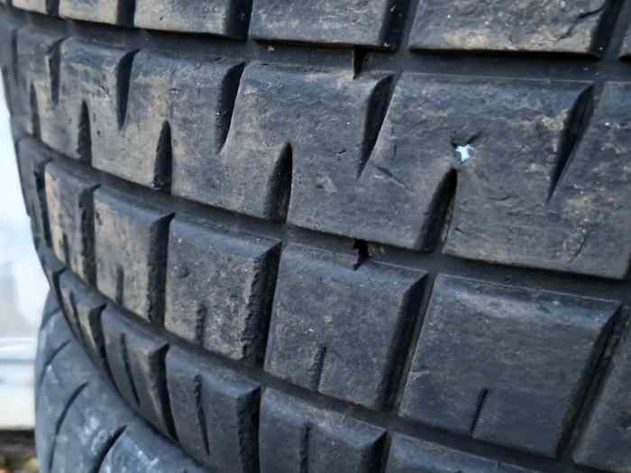 Pneus michelin MW 17 pouces 1
